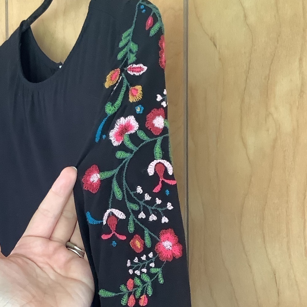 Beach Lunch Lounge Black Floral Long Sleeve Top Tunic Blouse